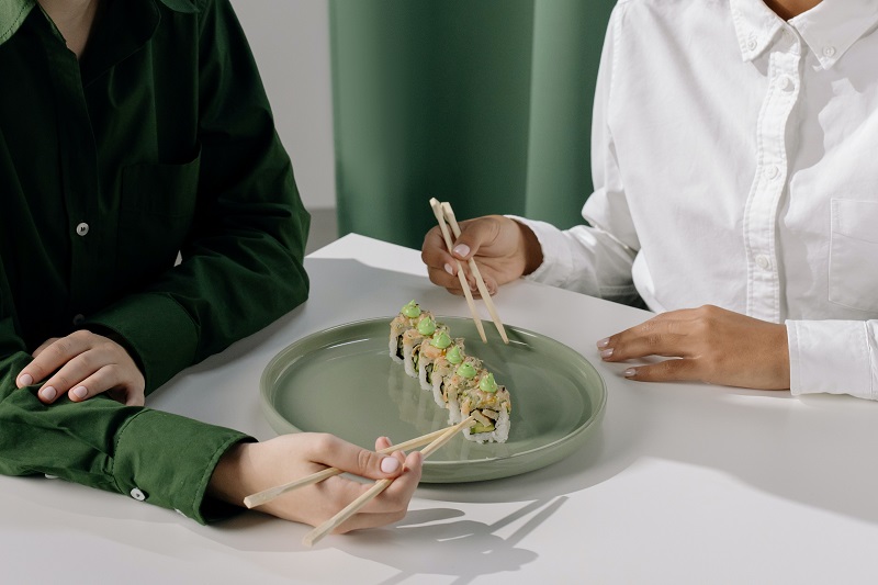 Sushi bar – czy to dobre miejsce na spotkanie biznesowe?